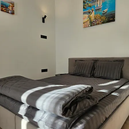 Flat Lviv